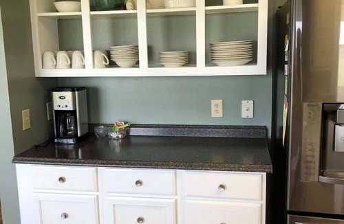 Holden Beach House | Tailslide Inn: Spacious 4-bedroom at Holden Beach, perfect for family getaways!