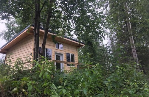 Susitna North Cabin | Talkeetna Chum Cabin at Montana Creek & Suana