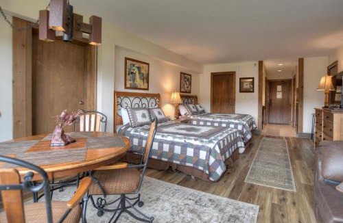Purgatory House | Tamarron Lodge Studio 414