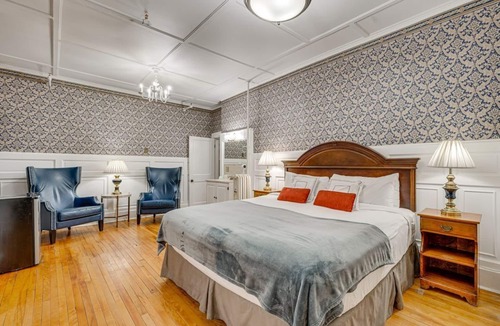 Littleton Hotel | Thayers Inn