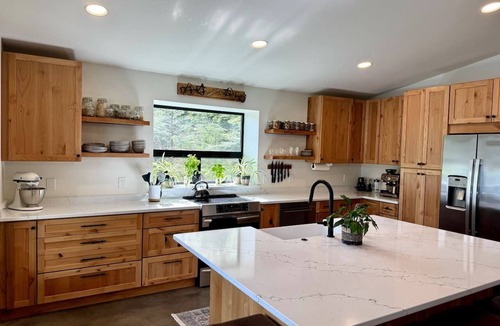 North Douglas House | The Alpenglow: Waterfront Escape Private Hot Tub