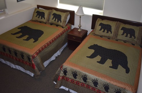 Kenai House | The Bears Den/Harding's Kenai River Lodge