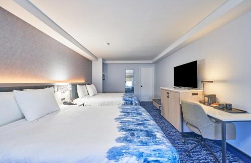 Buzzards Bay Hotel | The Bridgeway
