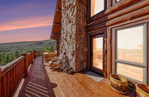Lyons House | The Broadmeadow Cabin - VR-25-0005 cabin