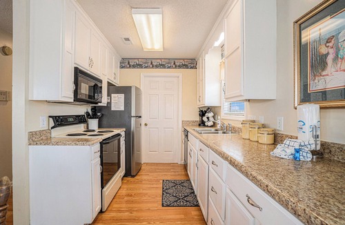 Cherry Grove Beach House | The Cotton Patch in Cherry Grove: Walking Distance to Beach! Private Pool!