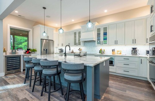 Laurel Ridge House | The Creeks of Serendipity | Luxury Pet-Friendly Home with Hot Tub 10 Min. from Black Mtn!
