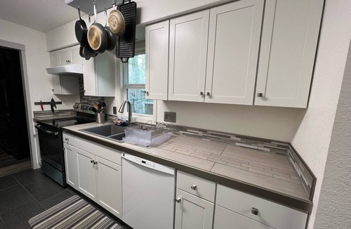Old Seward - Oceanview House | The Flat Top - home away from home 30 minutes from Alyeska