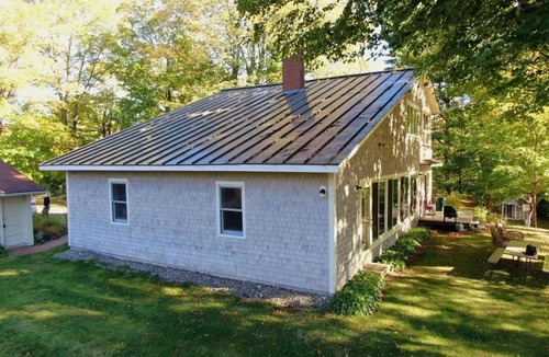 Dryden House | The Haven Lakehouse *Lake front*