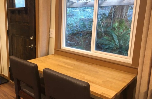Ashford House | The Hideaway Tiny House in the Woods