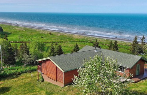 Happy Valley House | The Homestead - Stariski, AK Charming 4-bedroom house in Anchor Point