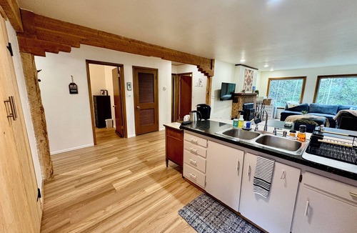 Rollinsville Cabin | The HouseWolf Hideaway ~ A Pup-Friendly, Mountain Cabin!