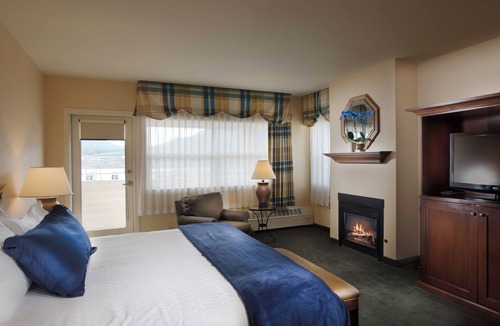 Ketchikan Hotel | The Landing Hotel & Restaurant