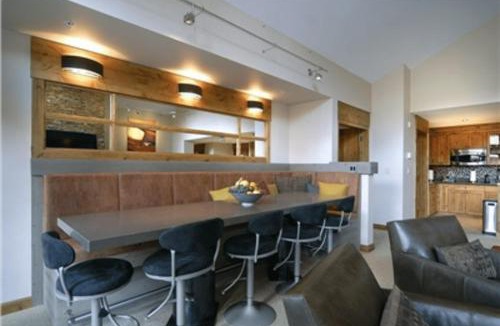 Mount Crested Butte Resort | The Lodge at Mountaineer Square, A Vail Resorts Property