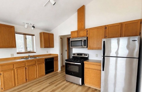 Sitka Apartment | The Lookout - Waterfront, Walkable, Magical Sitka Apartment