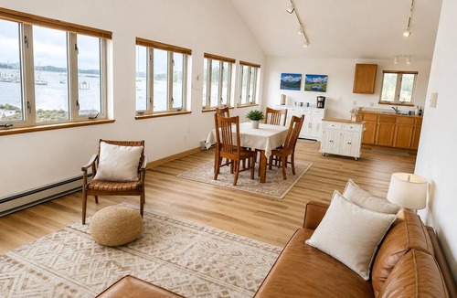 Sitka Apartment | The Lookout - Waterfront, Walkable, Magical Sitka Apartment