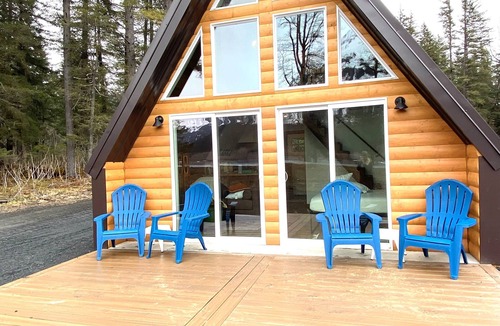 Seward Cabin | The Moose @ Exit Glacier Cabins
