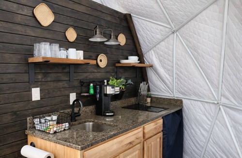 Logan Cabin | The Penguin Igloo: Unique Geodesic Dome in Hocking Hills with Hot Tub + Fire Pit