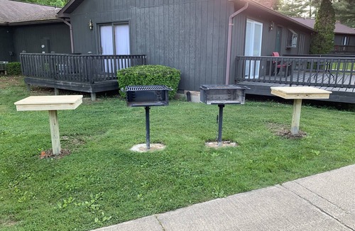 Apple Valley Condo | The Pines of Apple Valley. 31 beautiful vacation cabins.