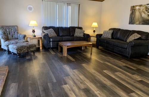 Apple Valley Condo | The Pines of Apple Valley. 31 Beautiful Vacation Cabins.