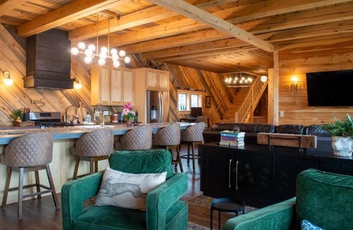 Rangeley House | The Rangeley Retreat: Incredible Downtown Home walking distance to Main Street