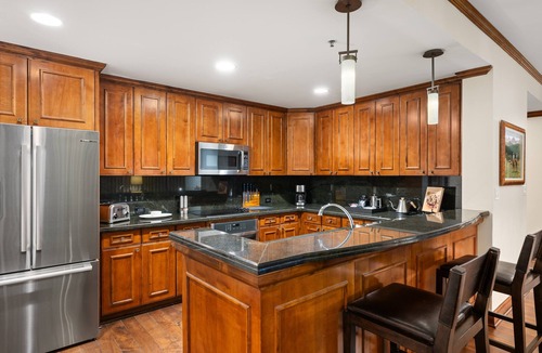 Aspen Hotel | The Ritz-Carlton | Three-Bedroom Premier 8307, Ski-in & Ski-out Resort in Aspen Highlands