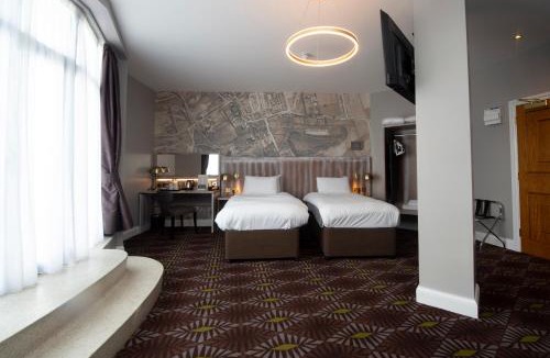 Corby Hotel | The Saxon Crown Wetherspoon
