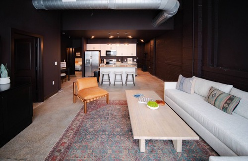 Lancaster Apartment | The Shumaker | Unit 109 | Stylish Lancaster Apt