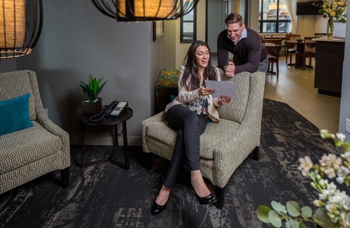Downtown Anchorage Hotel | The Voyager Inn by Aspen Hotels