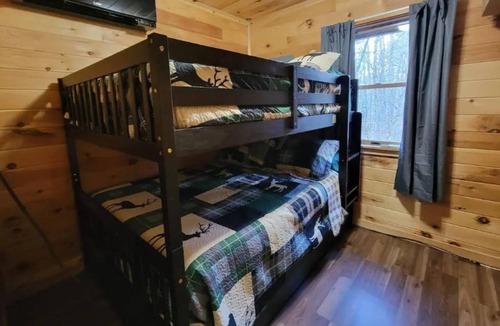 Monmouth Cabin | The Woodland Lodge