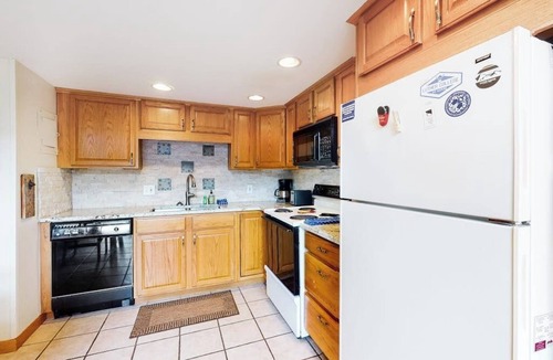 East Village at Copper Condo | Third-Floor Condo + Loft w/Mtn Views, Balcony, Wood Fireplace, & Shared Hot Tub