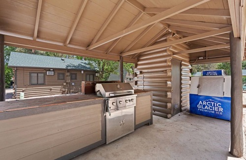 Colorado Springs Cabin | Timber Lodge Cabin #28
