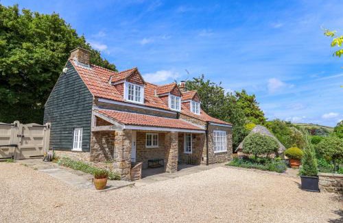 West Compton House | Tithe Barn Cottage