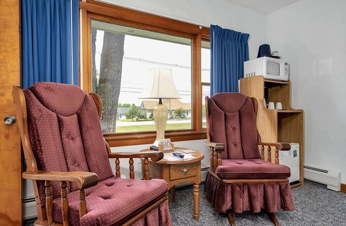 Ogunquit - Wells Hotel | Towne Lyne Motel