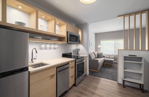 Hickory Hotel | Towneplace Suites By Marriott Hickory