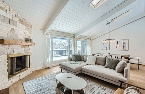 Eagle-Vail House | Townhouse with private hot tub in Eagle Vail