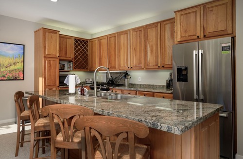 Old Town Condo | Trademark Condo Short Walk to Shuttle by RedAwning