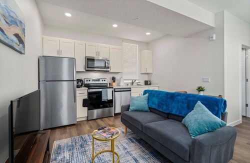 South Tacoma Apartment | Tranquil 1BR/1BA Apartment near TCC
