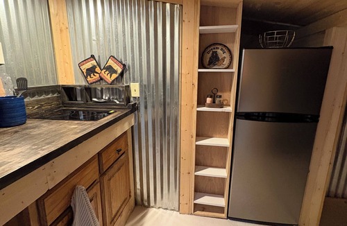 Mancos Apartment | Tranquil 2-bedroom apartment with AC in adorable Mancos