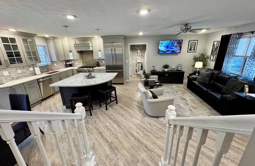 Wilmington House | Tranquil Country Elegance -3 Min to WEC -4BR Retreat