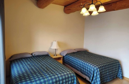 Kalifornsky Cabin | Tranquil lodge with a million-dollar view in Kenai - 4 bedrooms available