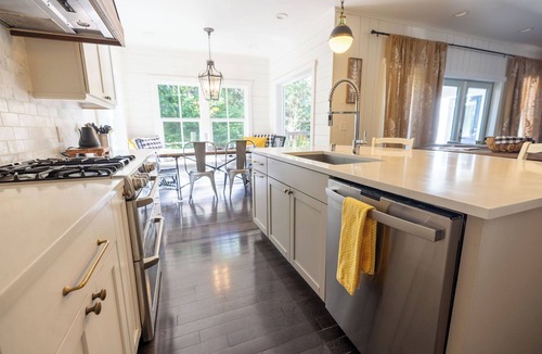 Sitka House | Tree House Cottage: 5 BR, 3.5 BA House in Sitka, Sleeps 8