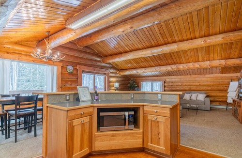 College House | Tucked Away Timbers