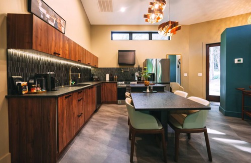 Laurelville Cabin | Twelve34 House, Penthouse in the Trees, Luxury Hocking Hills, Trails