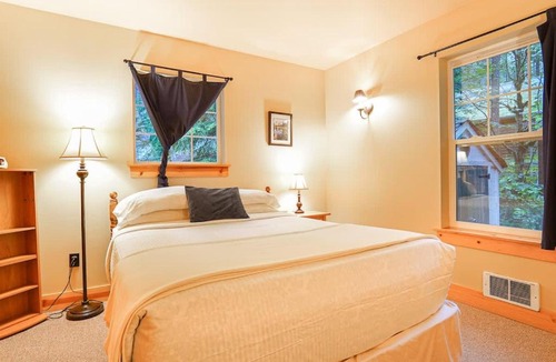 Warnick House | Twin Lakes Cabin