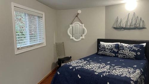 Eatonville House | Unique Waterfront Cottage 34 mi to Mt Rainier