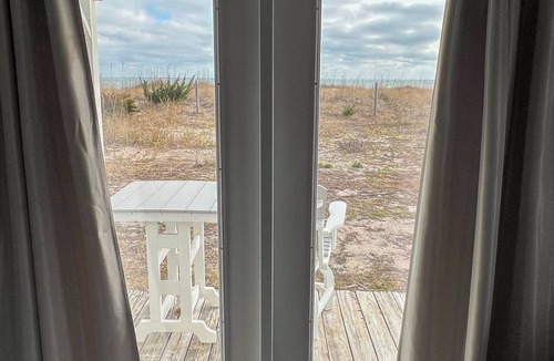 Kure Beach Apartment | UNIT #4 Crystal Shores Irresistible Ocean Front End Unit