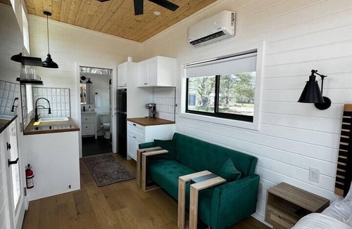 Johnson City House | Unit #4 - Modern Tiny Home Retreat in heart of TX wineries