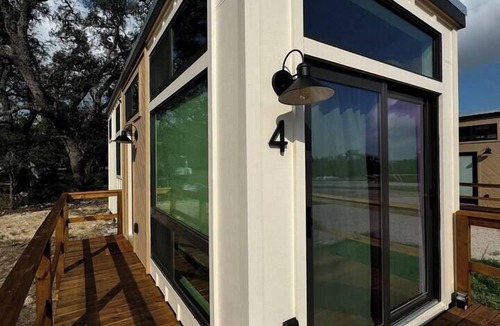 Johnson City House | Unit #4 - Modern Tiny Home Retreat in heart of TX wineries