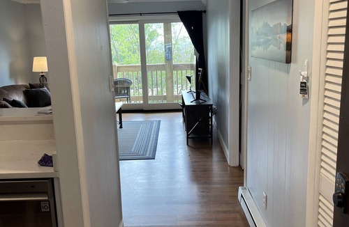 Beech Mountain Condo | Updated condo, Walk to Beech Mountain Resort, Beautiful sunrise, Pet friendly