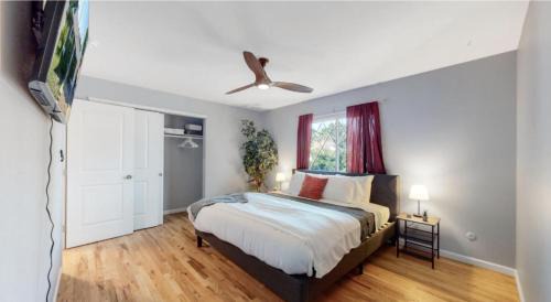 Dupont House | Updated Family Unit with Two King Beds